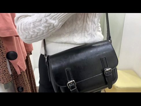 ❤️ Публичная мастурбация молоденькой сучки ФералБерри с дилдо в примерочной ❌ Порно у нас ️